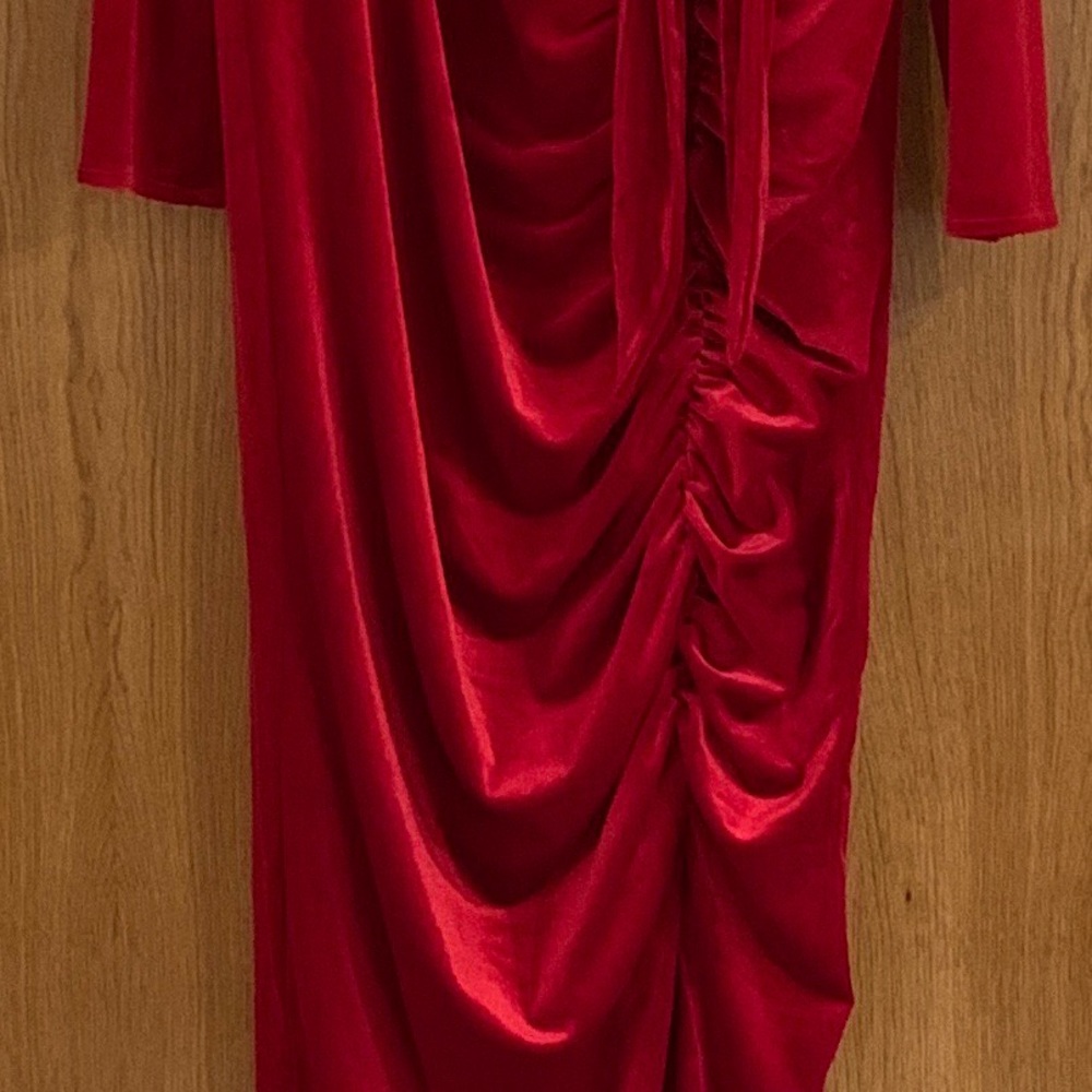 ✨ 3x HP ✨ Worn Once ✨ Velvet High Slit Dress ✨ - Picture 6 of 8